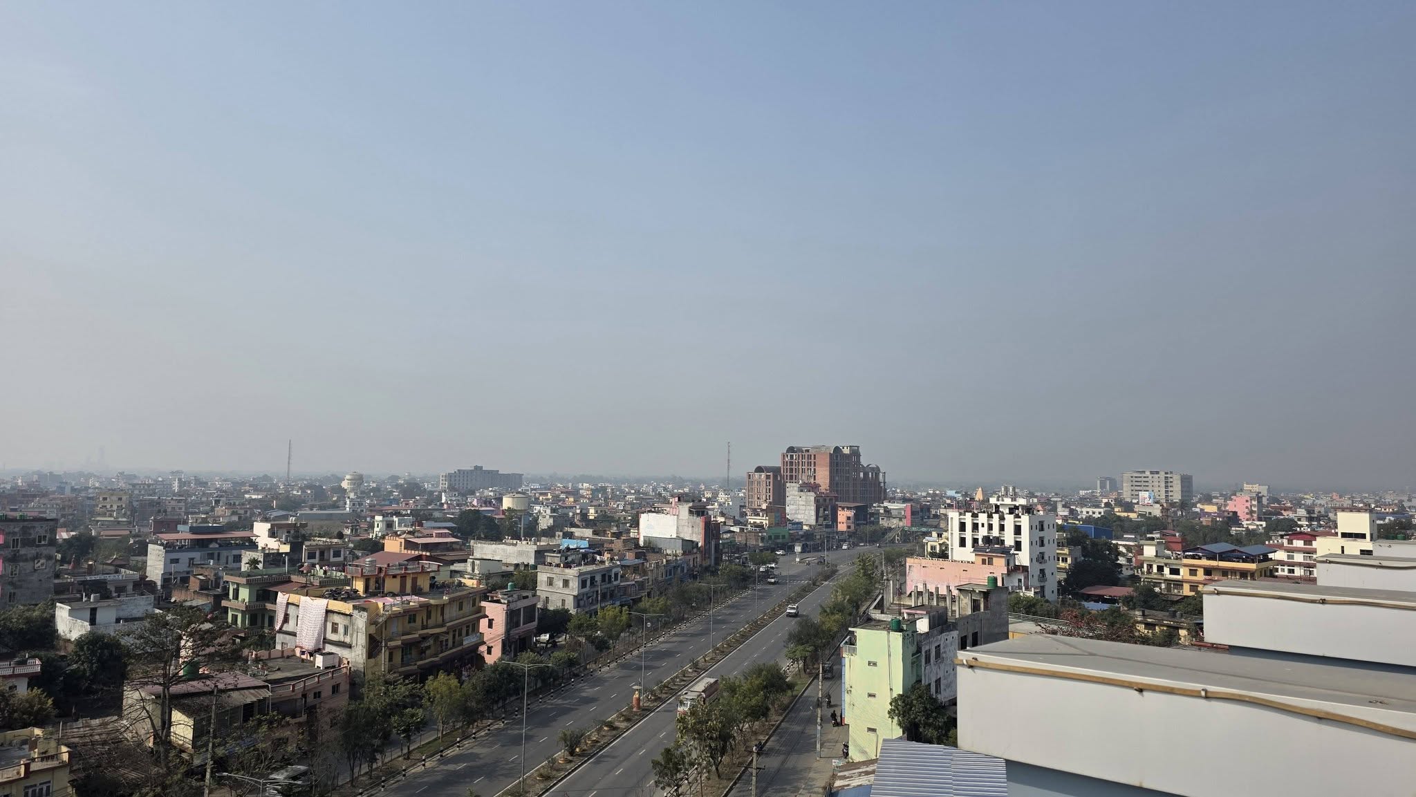 वर्षा नहुँदा तराई तातिदै, भैरहवामा तापक्रम ३७.५ डिग्रीबाट माथि उक्लँदै