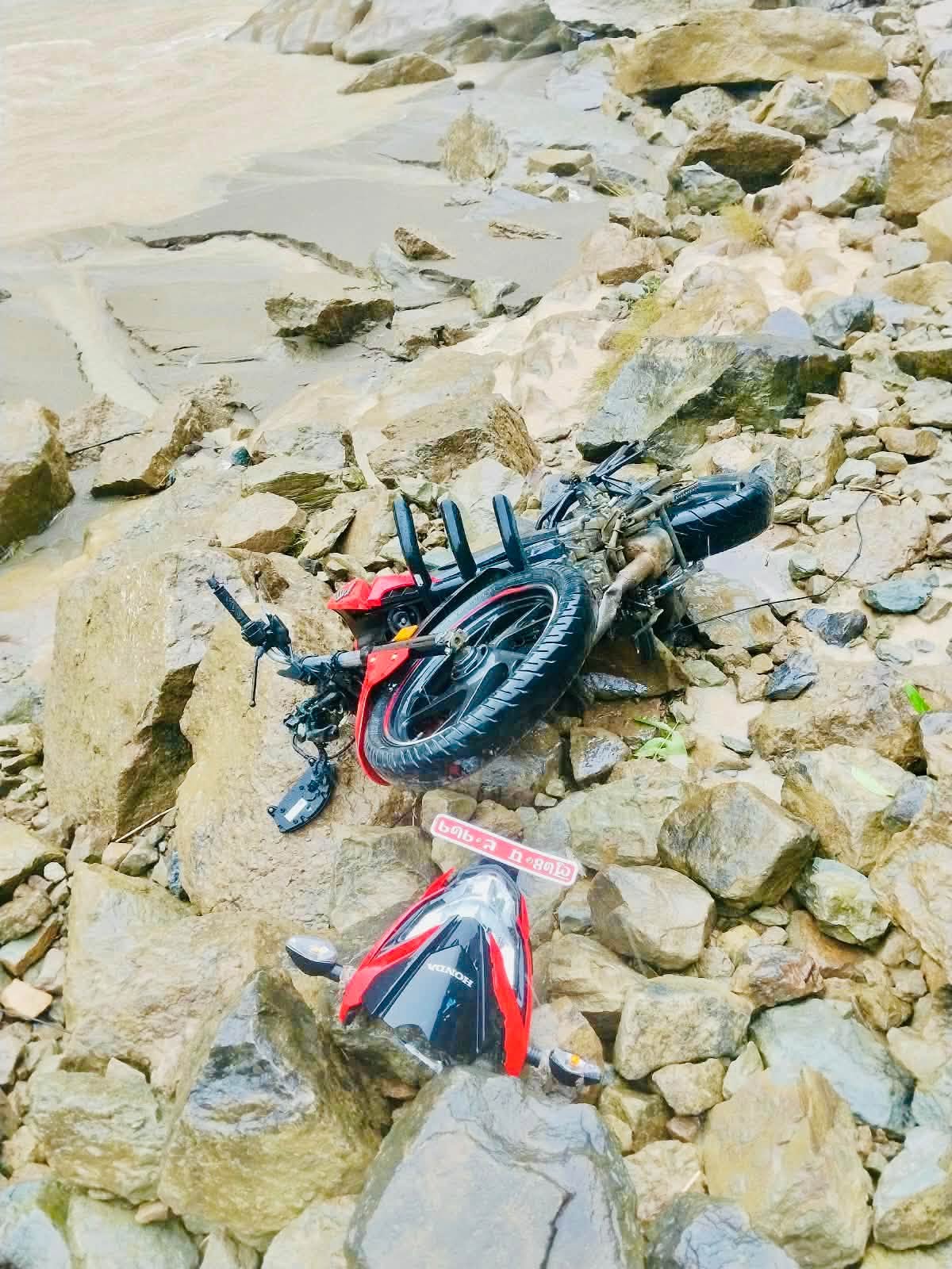 सिद्धबाबाको भिरबाट खसेका पन्थको उपचारका क्रममा मृत्यु